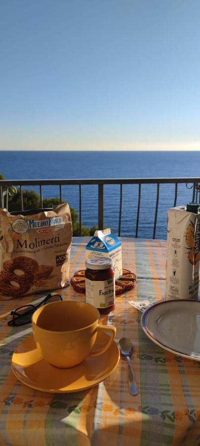 Apartament Rocce Di Capo Mimosa - Cervo Zewnętrze zdjęcie